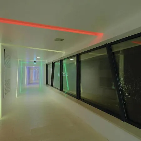 Awesome In With 2 Bedrooms, Wifi And Swimming Pool Apartment Novi Vinodolski